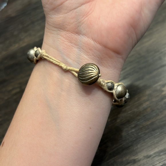 Bling cross bracelet - Picture 2 of 2